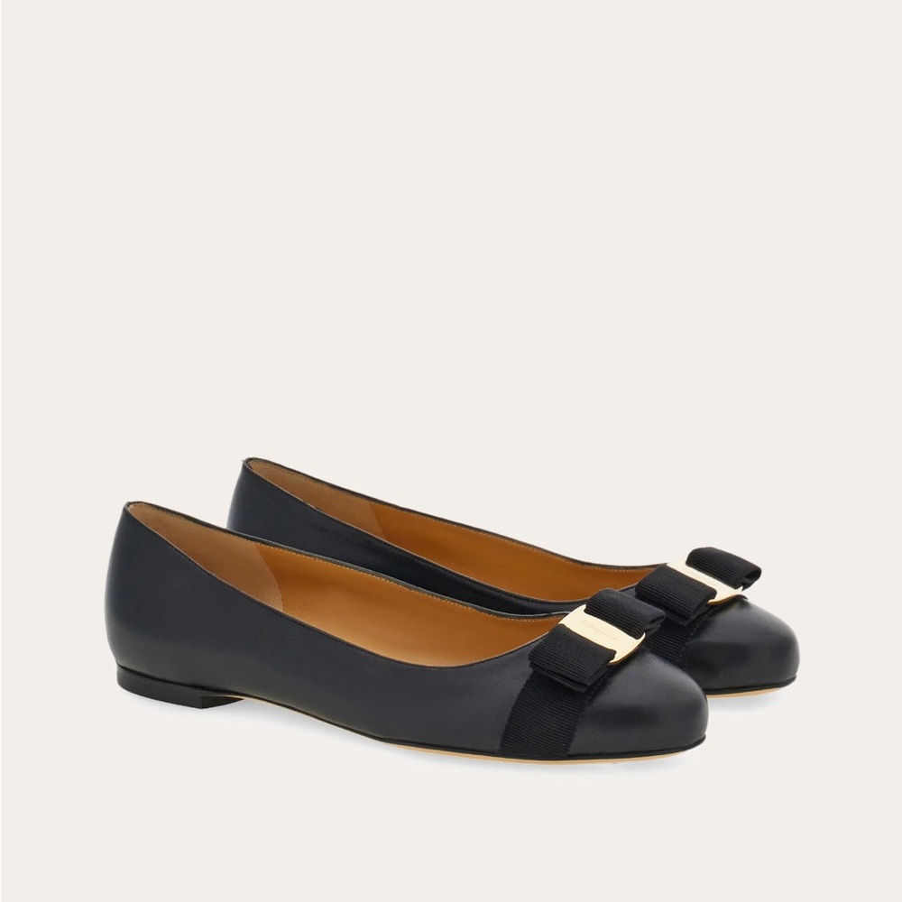Salvatore Ferragamo Varina Black Ballet Flats